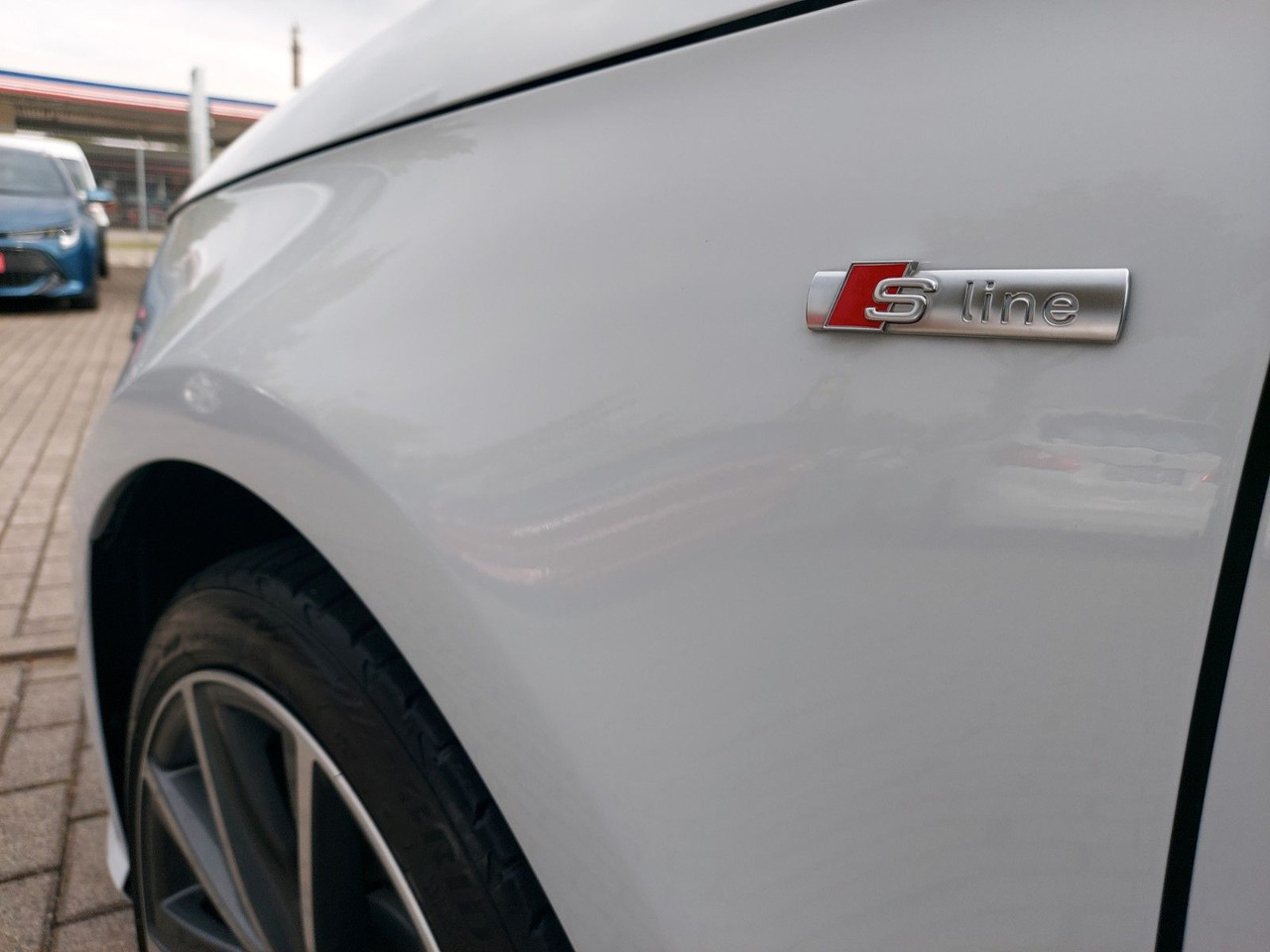 Audi A1 Sportback sport S-Line Pano Bose Xenon DAB - Limousine: das Bild 5 Audi A1 Sportback sport S-Line Pano Bose Xenon DAB - Limousine: das Bild 5