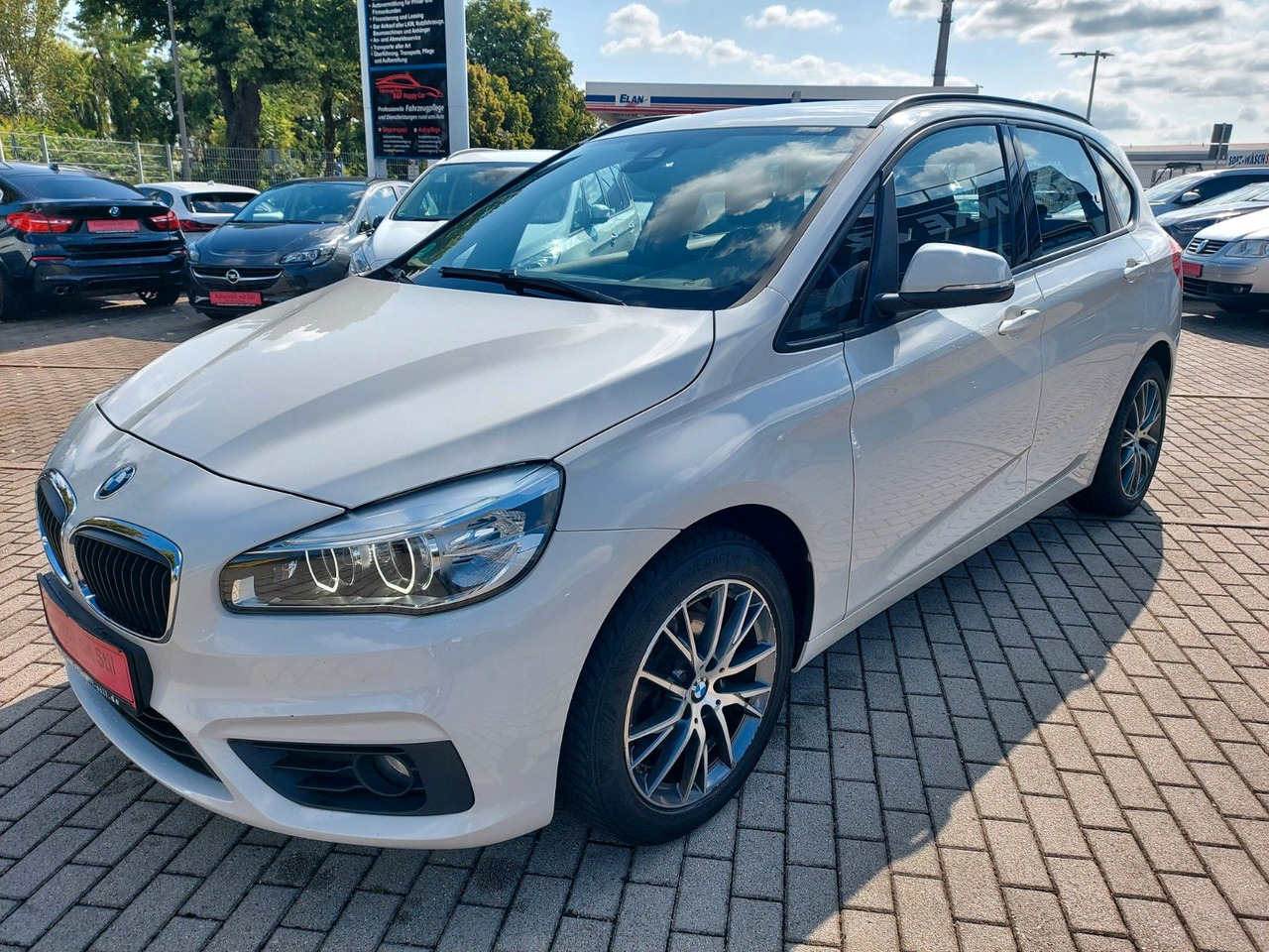 BMW 218 Baureihe 2 Active Tourer Autom Advant. LED - Kombi: das Bild 5 BMW 218 Baureihe 2 Active Tourer Autom Advant. LED - Kombi: das Bild 5