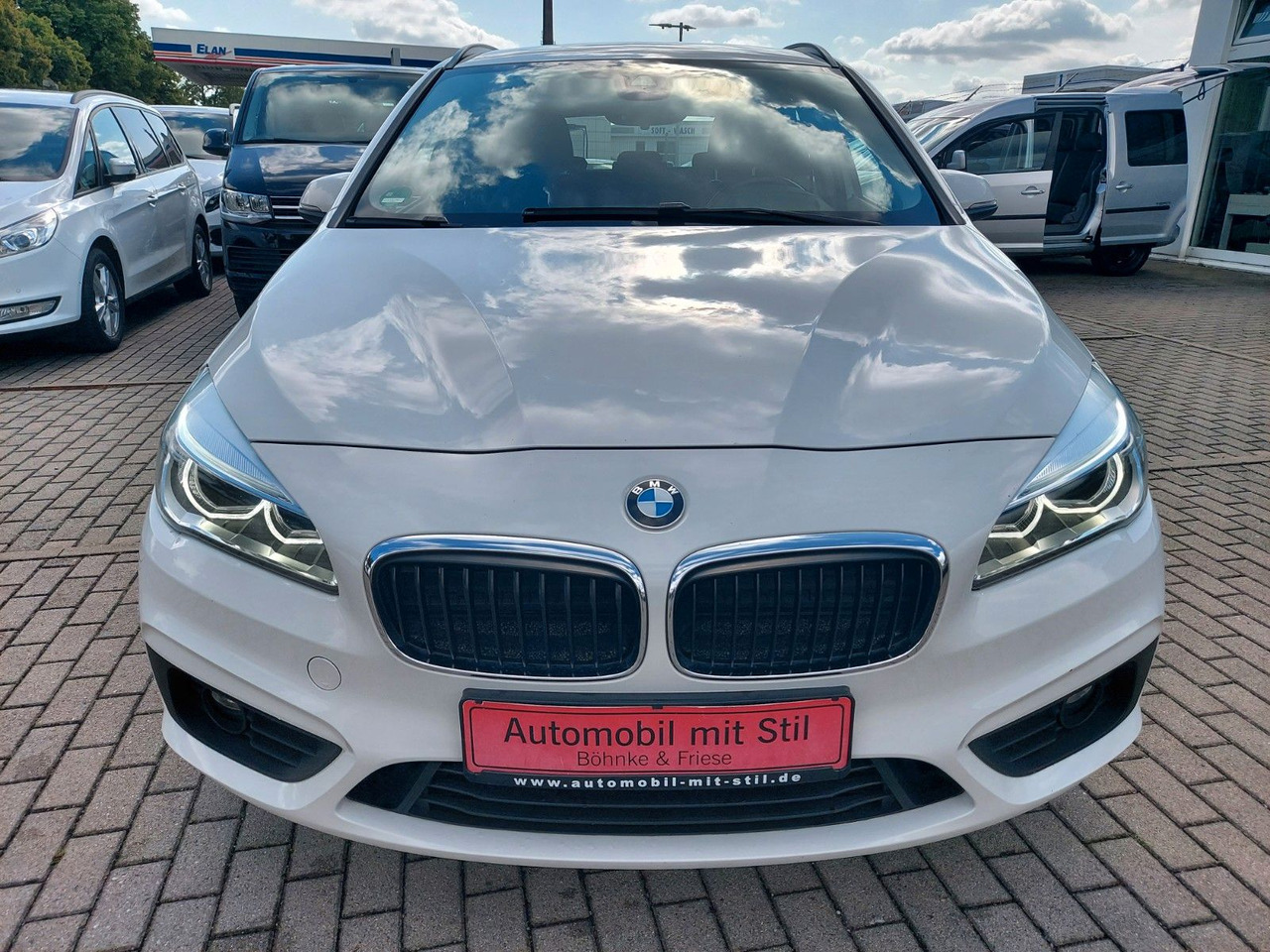 BMW 218 Baureihe 2 Active Tourer Autom Advant. LED - Kombi: das Bild 4 BMW 218 Baureihe 2 Active Tourer Autom Advant. LED - Kombi: das Bild 4