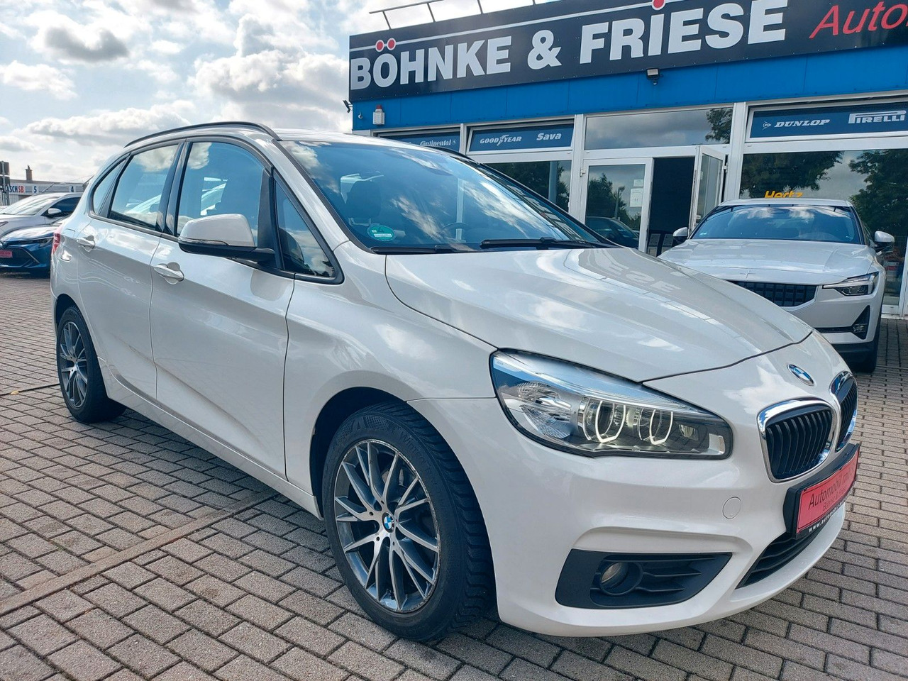 BMW 218 Baureihe 2 Active Tourer Autom Advant. LED - Kombi: das Bild 3 BMW 218 Baureihe 2 Active Tourer Autom Advant. LED - Kombi: das Bild 3
