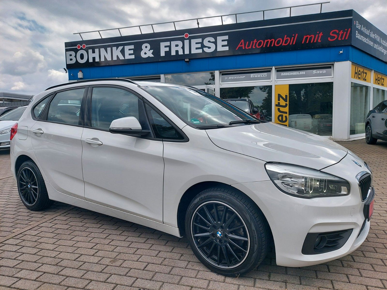 BMW 218 Baureihe 2 Active Tourer Autom Advant. LED - Kombi: das Bild 1 BMW 218 Baureihe 2 Active Tourer Autom Advant. LED - Kombi: das Bild 1