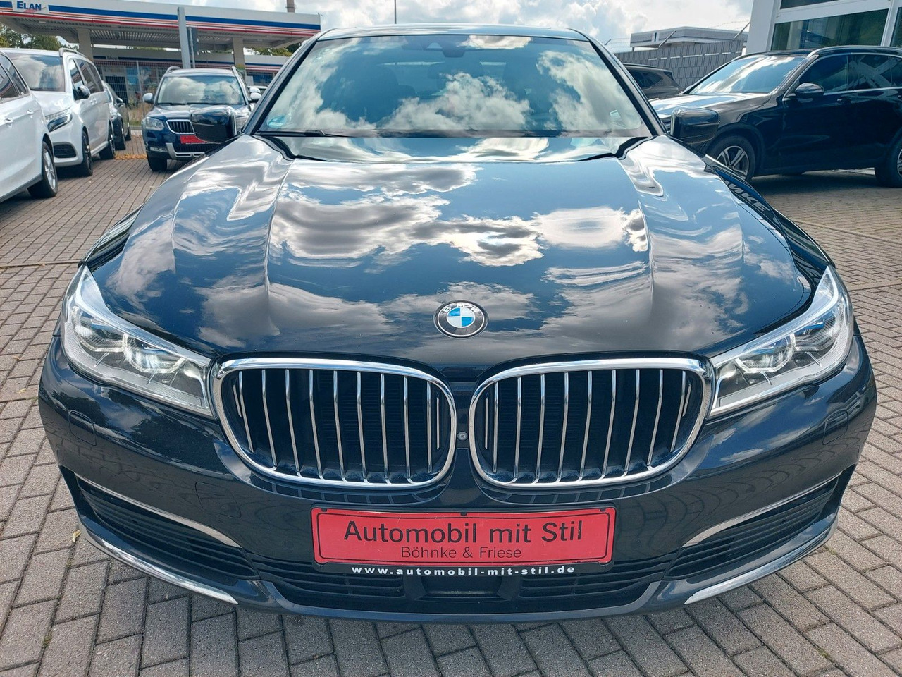 BMW 740 Baureihe 7 Lim 740 d xDrive Glasdach ACC - Limousine: das Bild 2 BMW 740 Baureihe 7 Lim 740 d xDrive Glasdach ACC - Limousine: das Bild 2