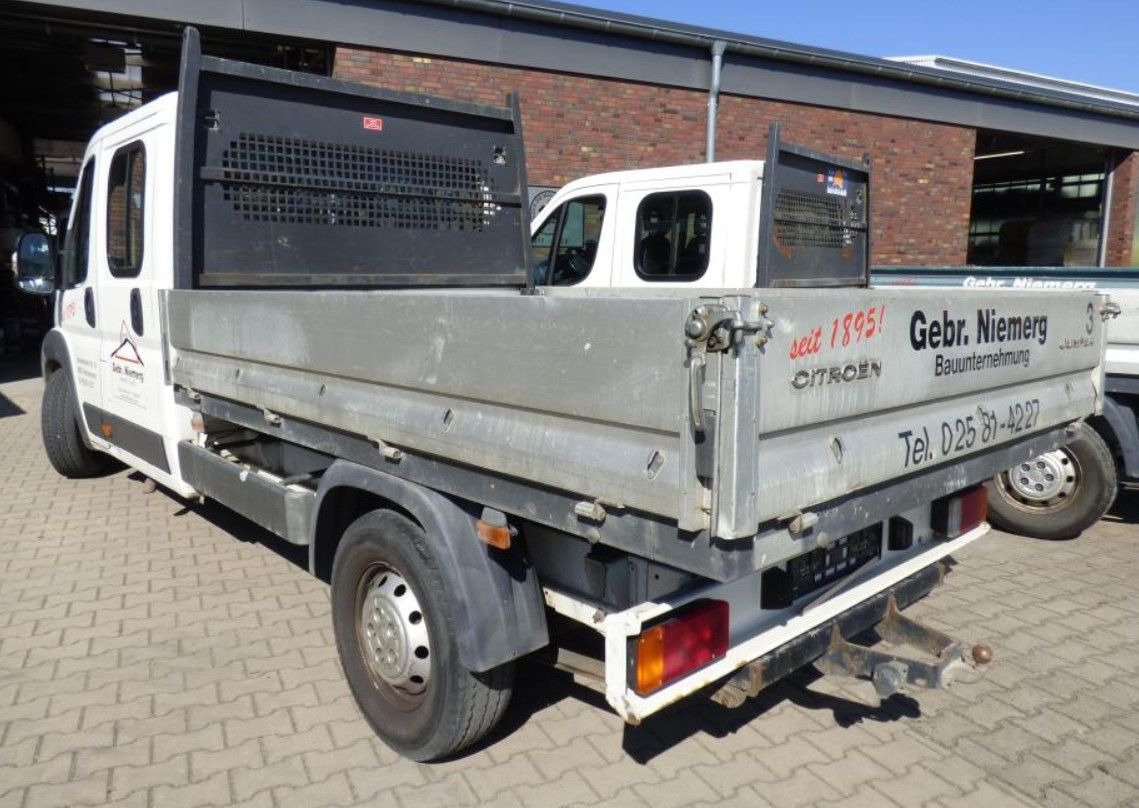 Citroën Jumper Pritsche Doka. 35 L3 HDi 150 FAP Heavy - Pritsche Transporter, Transporter mit Doppelkabine: das Bild 4 Citroën Jumper Pritsche Doka. 35 L3 HDi 150 FAP Heavy - Pritsche Transporter, Transporter mit Doppelkabine: das Bild 4