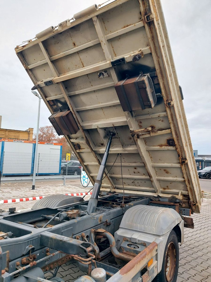 Kipper, Autokran Mercedes-Benz Atego 2 4-Zyl. 4x2 918 4x2 MEILLER HIAB066 Kran: das Bild 19 Kipper, Autokran Mercedes-Benz Atego 2 4-Zyl. 4x2 918 4x2 MEILLER HIAB066 Kran: das Bild 19