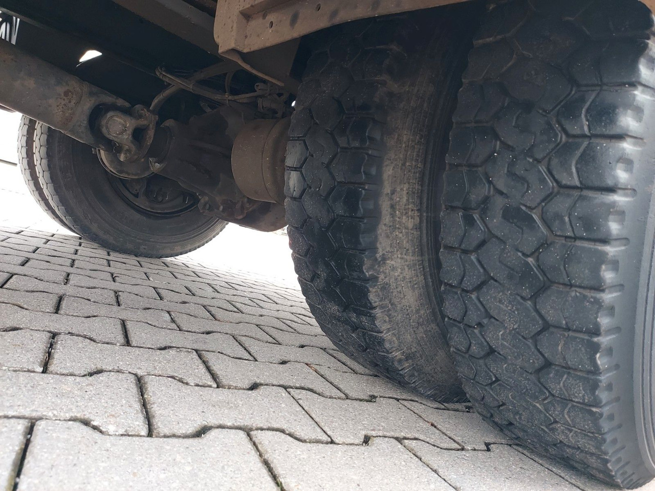 Kipper, Autokran Mercedes-Benz Atego 2 4-Zyl. 4x2 918 4x2 MEILLER HIAB066 Kran: das Bild 40 Kipper, Autokran Mercedes-Benz Atego 2 4-Zyl. 4x2 918 4x2 MEILLER HIAB066 Kran: das Bild 40