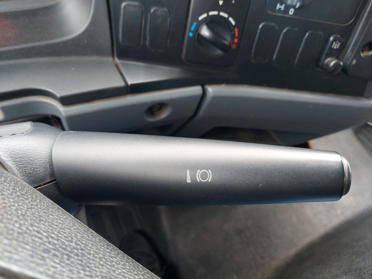 Kipper, Autokran Mercedes-Benz Atego 2 4-Zyl. 4x2 918 4x2 MEILLER HIAB066 Kran: das Bild 25 Kipper, Autokran Mercedes-Benz Atego 2 4-Zyl. 4x2 918 4x2 MEILLER HIAB066 Kran: das Bild 25