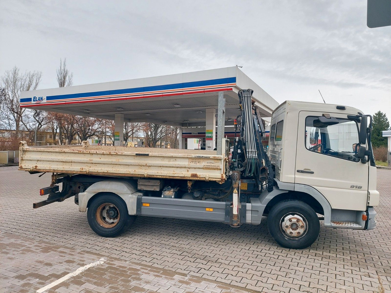 Kipper, Autokran Mercedes-Benz Atego 2 4-Zyl. 4x2 918 4x2 MEILLER HIAB066 Kran: das Bild 17 Kipper, Autokran Mercedes-Benz Atego 2 4-Zyl. 4x2 918 4x2 MEILLER HIAB066 Kran: das Bild 17