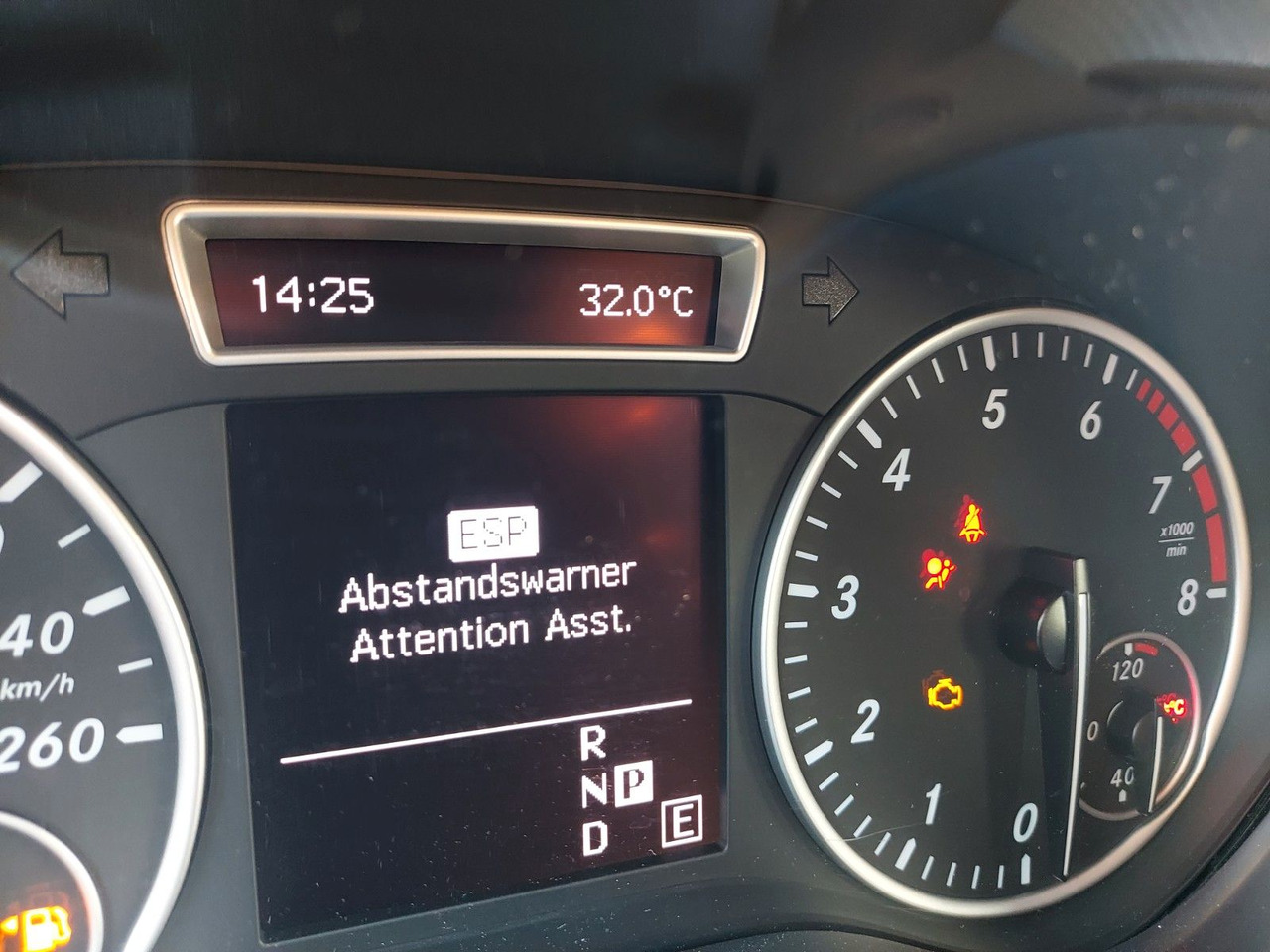 Limousine Mercedes-Benz B 180 B -Klasse B 180 Autom. Xenon Navi: das Bild 17