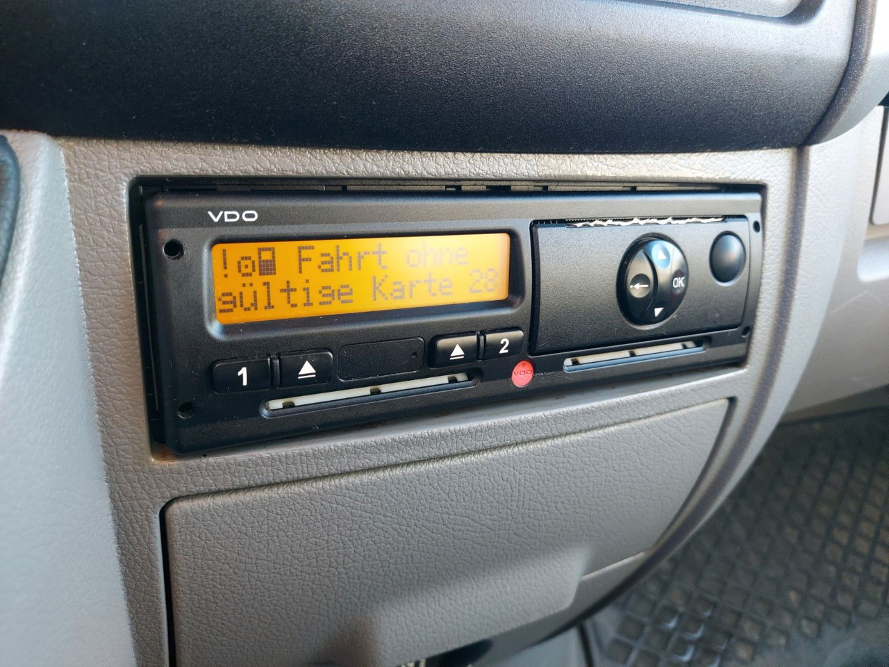 Planen Transporter, Transporter mit Doppelkabine Mercedes-Benz Sprinter II Pritsche DoKa 516 4X4 Plane 6 Sitze: das Bild 18