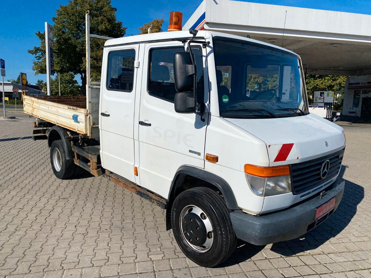 Mercedes-Benz VARIO 816D Doka 3 Seiten Kipper Meiller - Kipper Transporter, Transporter mit Doppelkabine: das Bild 2 Mercedes-Benz VARIO 816D Doka 3 Seiten Kipper Meiller - Kipper Transporter, Transporter mit Doppelkabine: das Bild 2