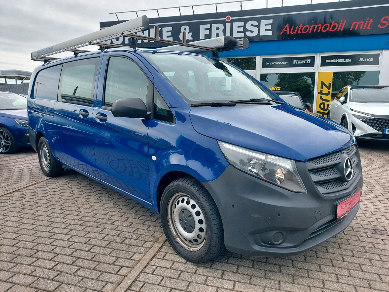 Mercedes-Benz Vito Mixto 114 4MATIC Extra lang Autom. 4x4 - Personentransporter: das Bild 3 Mercedes-Benz Vito Mixto 114 4MATIC Extra lang Autom. 4x4 - Personentransporter: das Bild 3