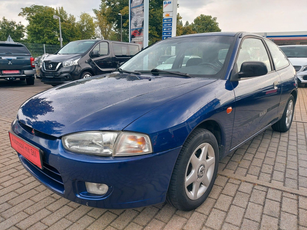 Mitsubishi Colt GLX Klima el. Fenster/Spiegel Radio 8xRäder - Limousine: das Bild 5 Mitsubishi Colt GLX Klima el. Fenster/Spiegel Radio 8xRäder - Limousine: das Bild 5