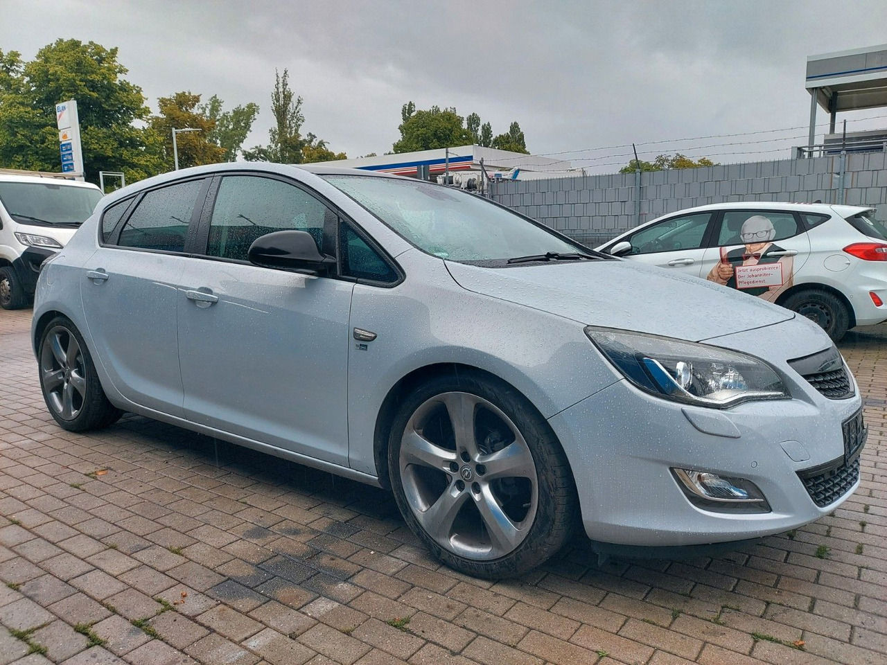 Opel Astra J Lim. 5-trg. 150 Jahre Opel Xenon Leder - Limousine: das Bild 1 Opel Astra J Lim. 5-trg. 150 Jahre Opel Xenon Leder - Limousine: das Bild 1