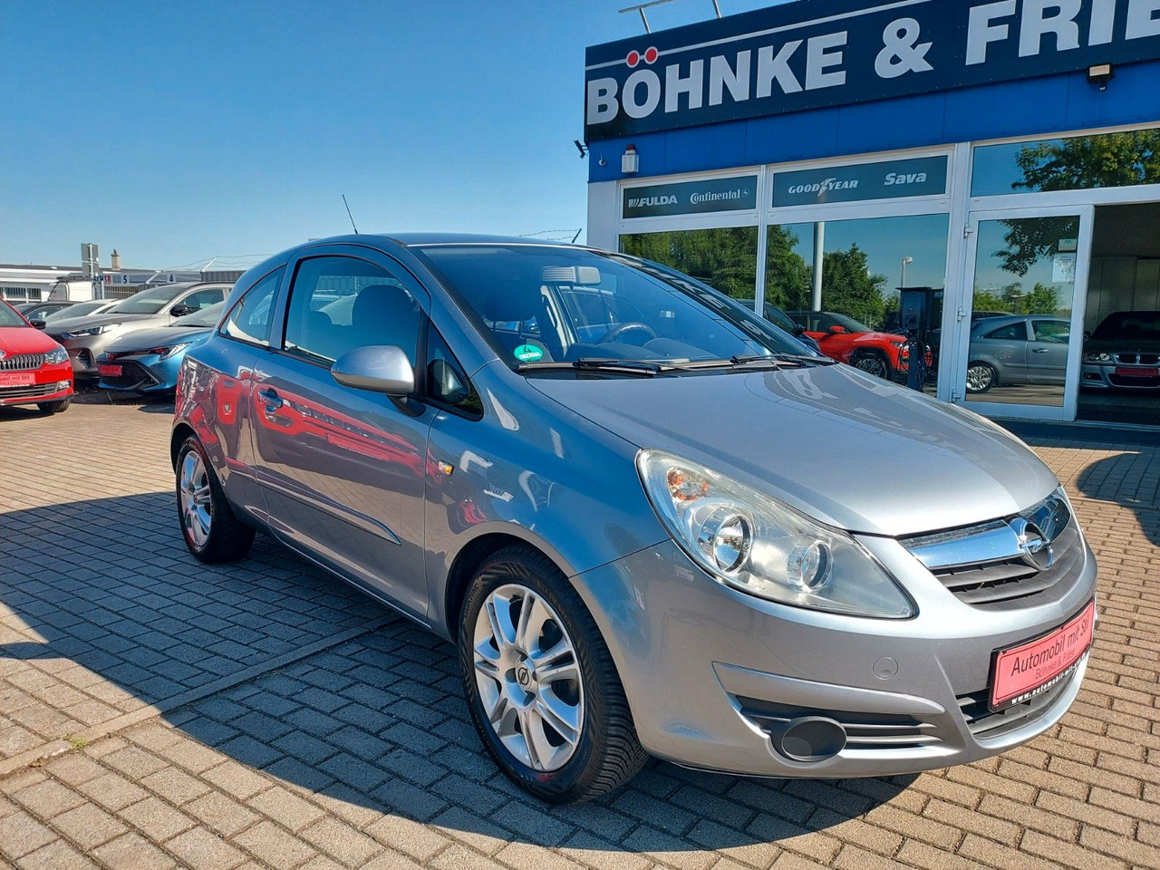 Opel Corsa D Edition Klima M+S Reifen - PKW: das Bild 1 Opel Corsa D Edition Klima M+S Reifen - PKW: das Bild 1