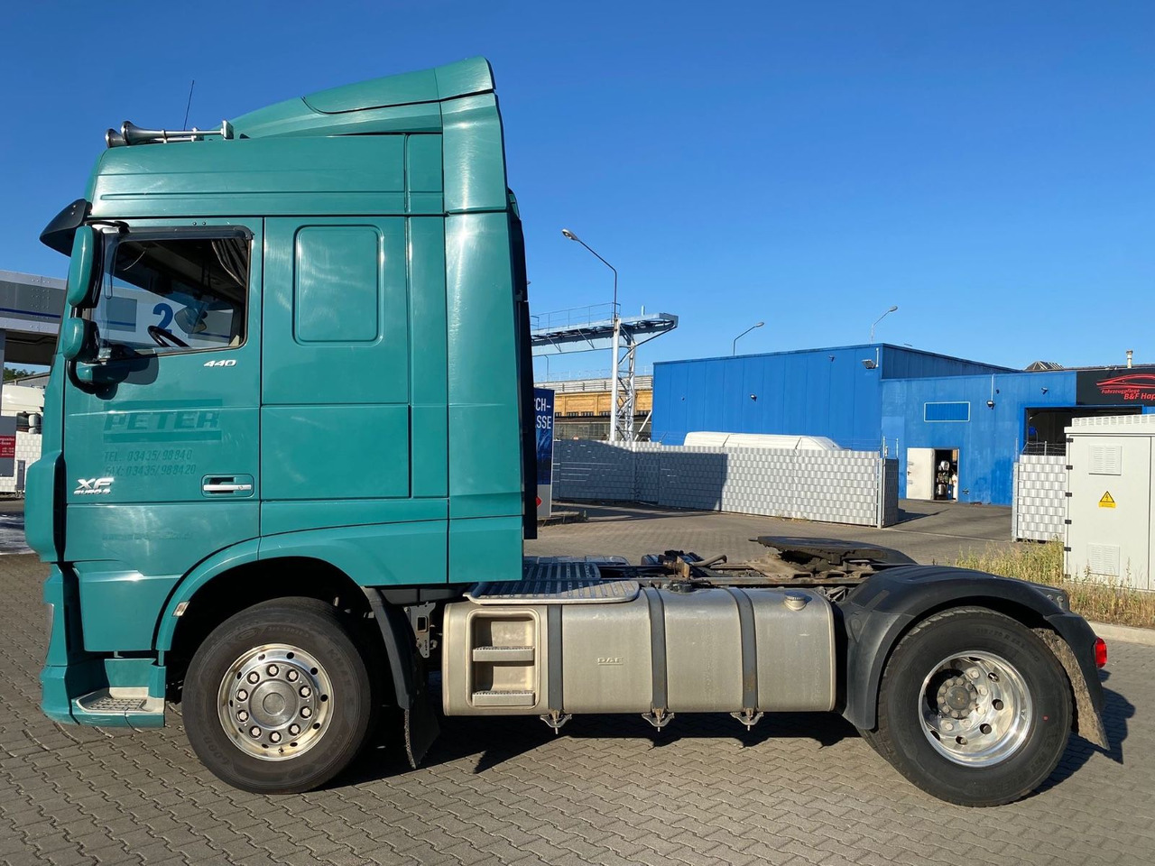 DAF XF 440 EURO 6 KIPPHYDRAULIK ALUFELGEN - Sattelzugmaschine: das Bild 5 DAF XF 440 EURO 6 KIPPHYDRAULIK ALUFELGEN - Sattelzugmaschine: das Bild 5