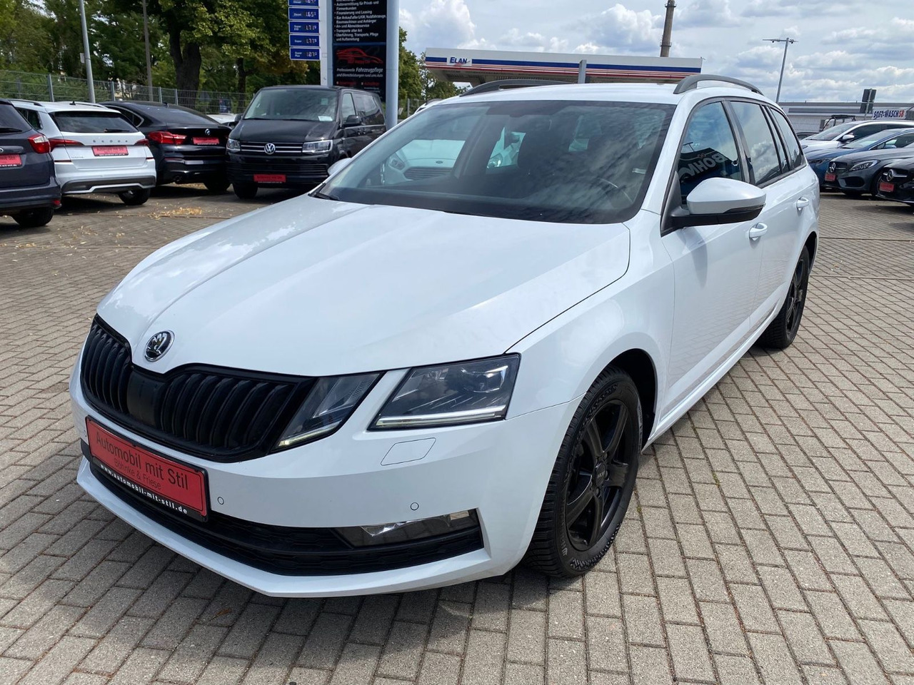 Skoda Octavia Combi Soleil DSG LED Radar ACC - Kombi: das Bild 3 Skoda Octavia Combi Soleil DSG LED Radar ACC - Kombi: das Bild 3