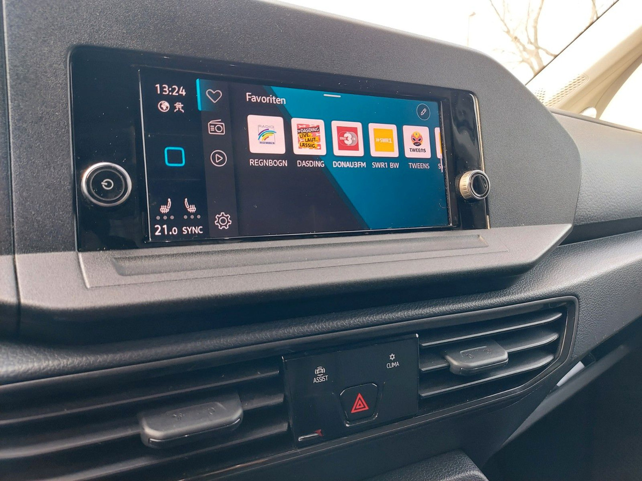 Kleintransporter, Zustand - NEU Volkswagen Caddy Maxi LED Klima Sitzheizung  ACC PDC Kamera: das Bild 18