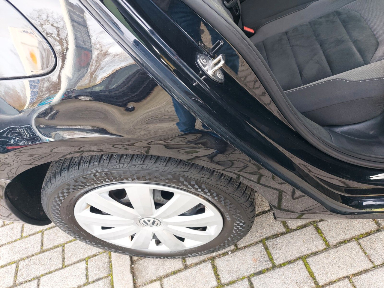 Volkswagen Golf VII Variant Highline DSG Xenon Navi Radar - Kombi: das Bild 3 Volkswagen Golf VII Variant Highline DSG Xenon Navi Radar - Kombi: das Bild 3