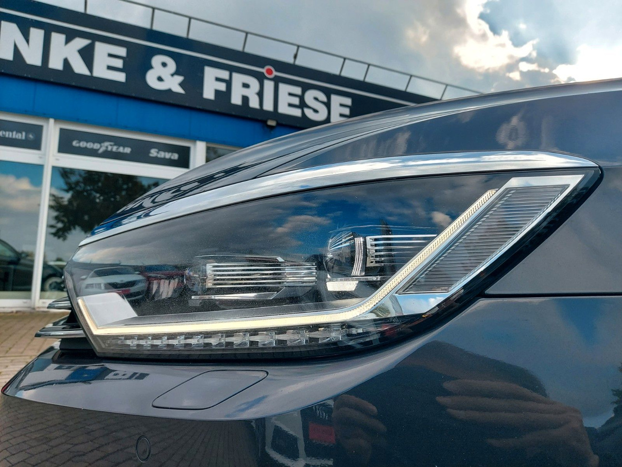 Volkswagen Passat Variant Highline 4Motion 4x4 Massage - Kombi: das Bild 3 Volkswagen Passat Variant Highline 4Motion 4x4 Massage - Kombi: das Bild 3