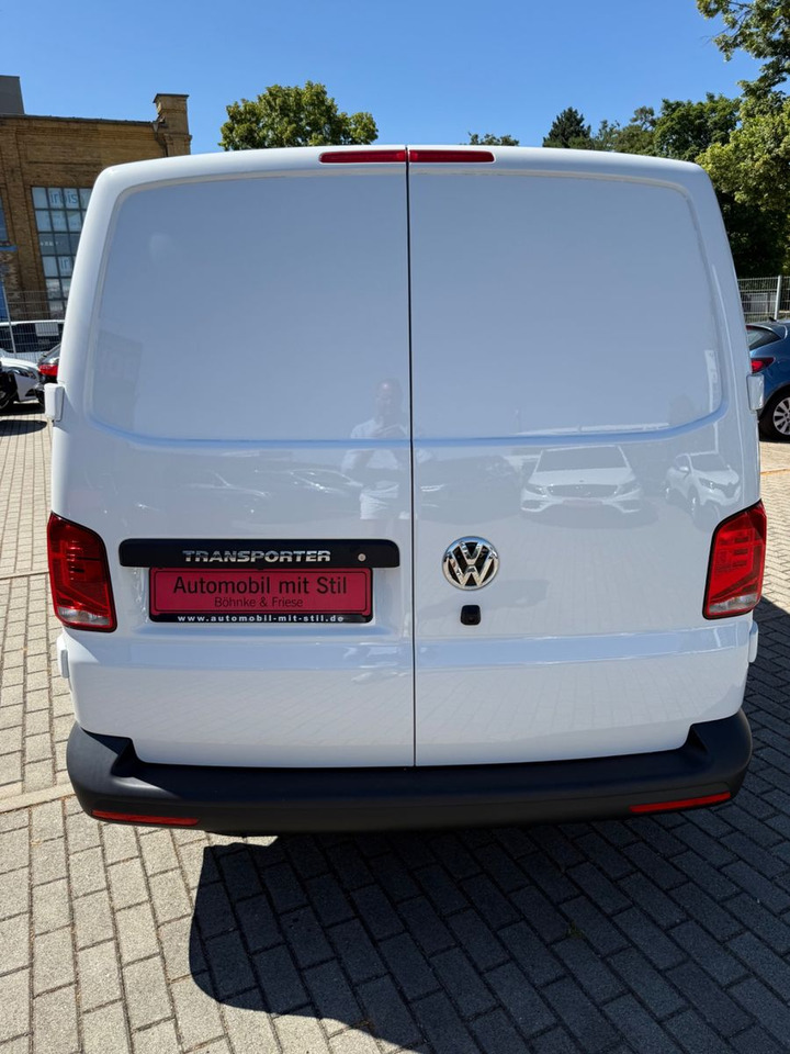 Volkswagen T6 Transporter KAMERA REGAL EINBAUTEN KLIMA - Personentransporter: das Bild 5 Volkswagen T6 Transporter KAMERA REGAL EINBAUTEN KLIMA - Personentransporter: das Bild 5