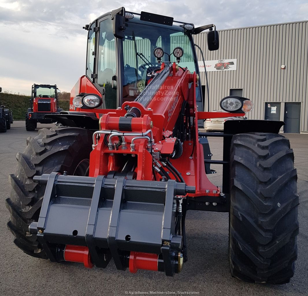 Schäffer 9640 T-2 mit Kabine - Hoflader: das Bild 2 Schäffer 9640 T-2 mit Kabine - Hoflader: das Bild 2
