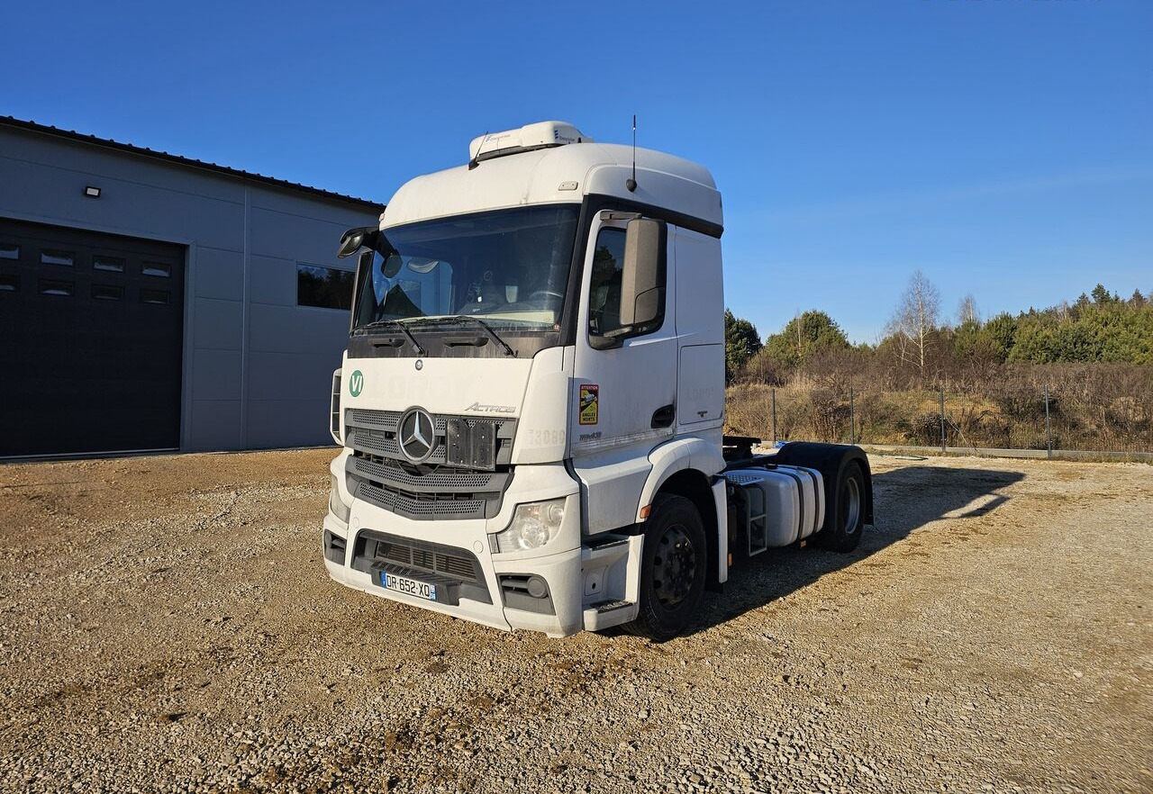 Mercedes-Benz Actros 1843 / 2015 / ADR /RETARDER / ALU /EURO 6 - Sattelzugmaschine: das Bild 1 Mercedes-Benz Actros 1843 / 2015 / ADR /RETARDER / ALU /EURO 6 - Sattelzugmaschine: das Bild 1