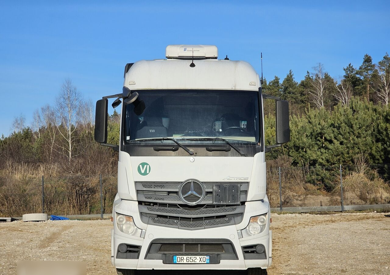 Mercedes-Benz Actros 1843 / 2015 / ADR /RETARDER / ALU /EURO 6 - Sattelzugmaschine: das Bild 2 Mercedes-Benz Actros 1843 / 2015 / ADR /RETARDER / ALU /EURO 6 - Sattelzugmaschine: das Bild 2