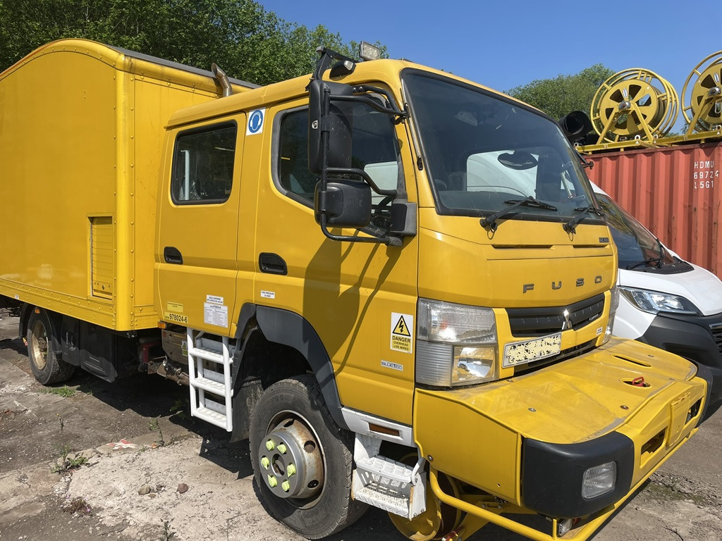 Mitsubishi Fusso - Koffer LKW: das Bild 1 Mitsubishi Fusso - Koffer LKW: das Bild 1