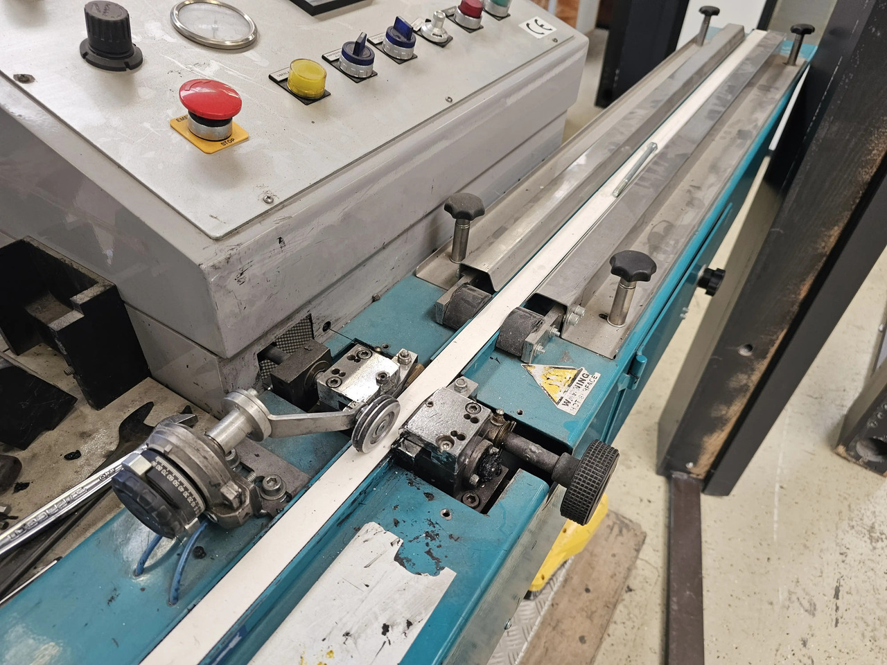 1 Stk. Butyl Extruder - Werkzeugmaschine: das Bild 3 1 Stk. Butyl Extruder - Werkzeugmaschine: das Bild 3