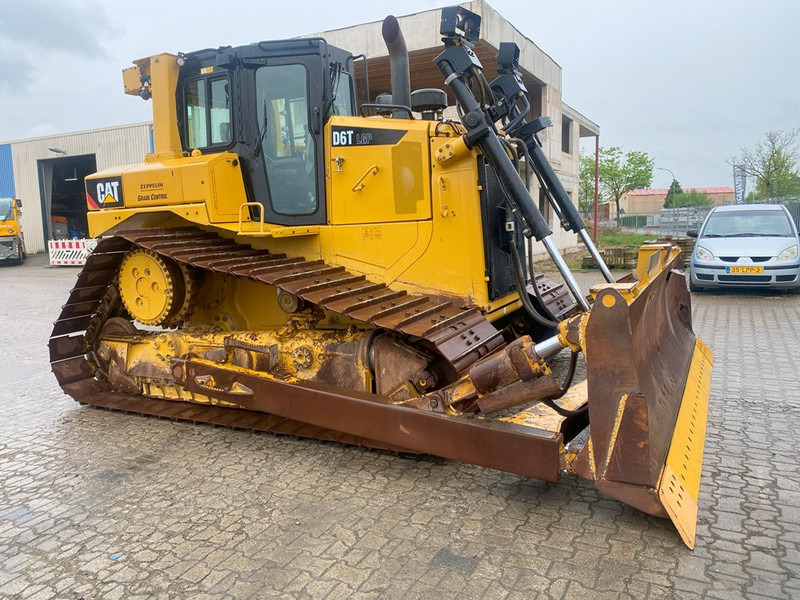 Caterpillar D6T LGP NVT - Bulldozer: das Bild 1 Caterpillar D6T LGP NVT - Bulldozer: das Bild 1