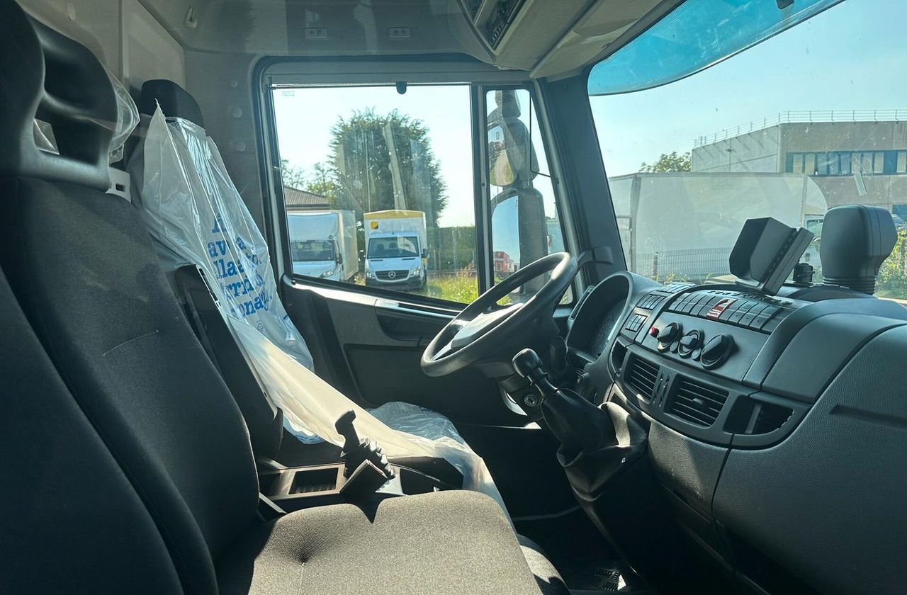 Kühlkoffer LKW Iveco: das Bild 6