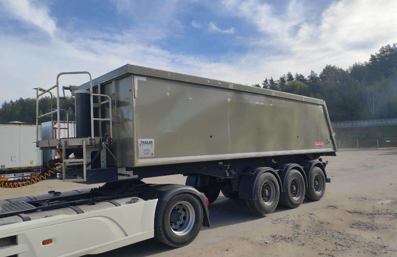 Langendorf SKA24/28 - Kipper Auflieger: das Bild 4 Langendorf SKA24/28 - Kipper Auflieger: das Bild 4