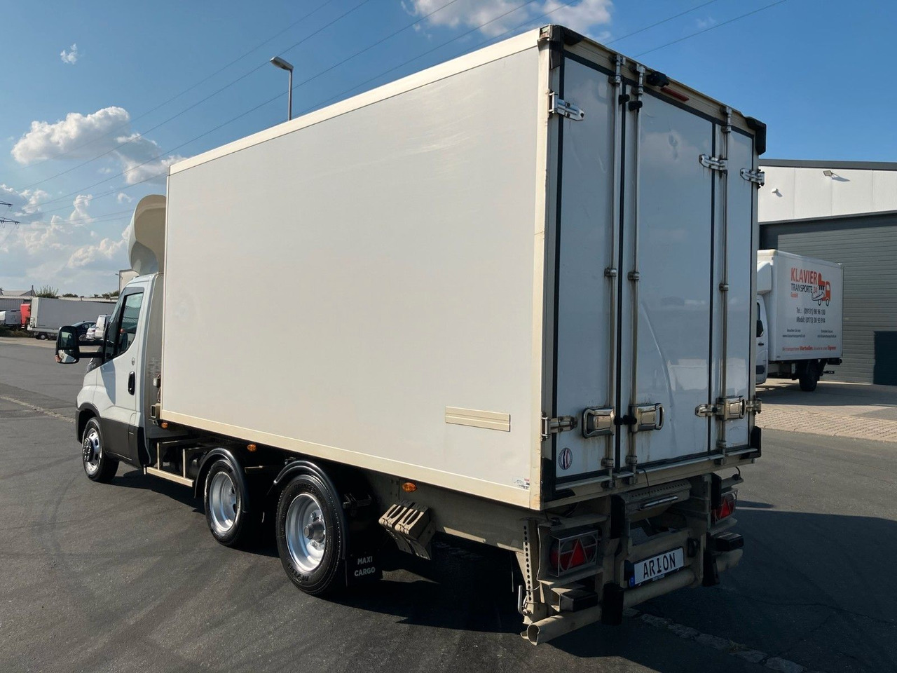 Iveco Daily 35C18 MAXICARGO Kühlkoffer/CARRIER/AC/EU6 Iveco Daily 35C18 MAXICARGO Kühlkoffer/CARRIER/AC/EU6 - Kühltransporter: das Bild 3 Iveco Daily 35C18 MAXICARGO Kühlkoffer/CARRIER/AC/EU6 Iveco Daily 35C18 MAXICARGO Kühlkoffer/CARRIER/AC/EU6 - Kühltransporter: das Bild 3
