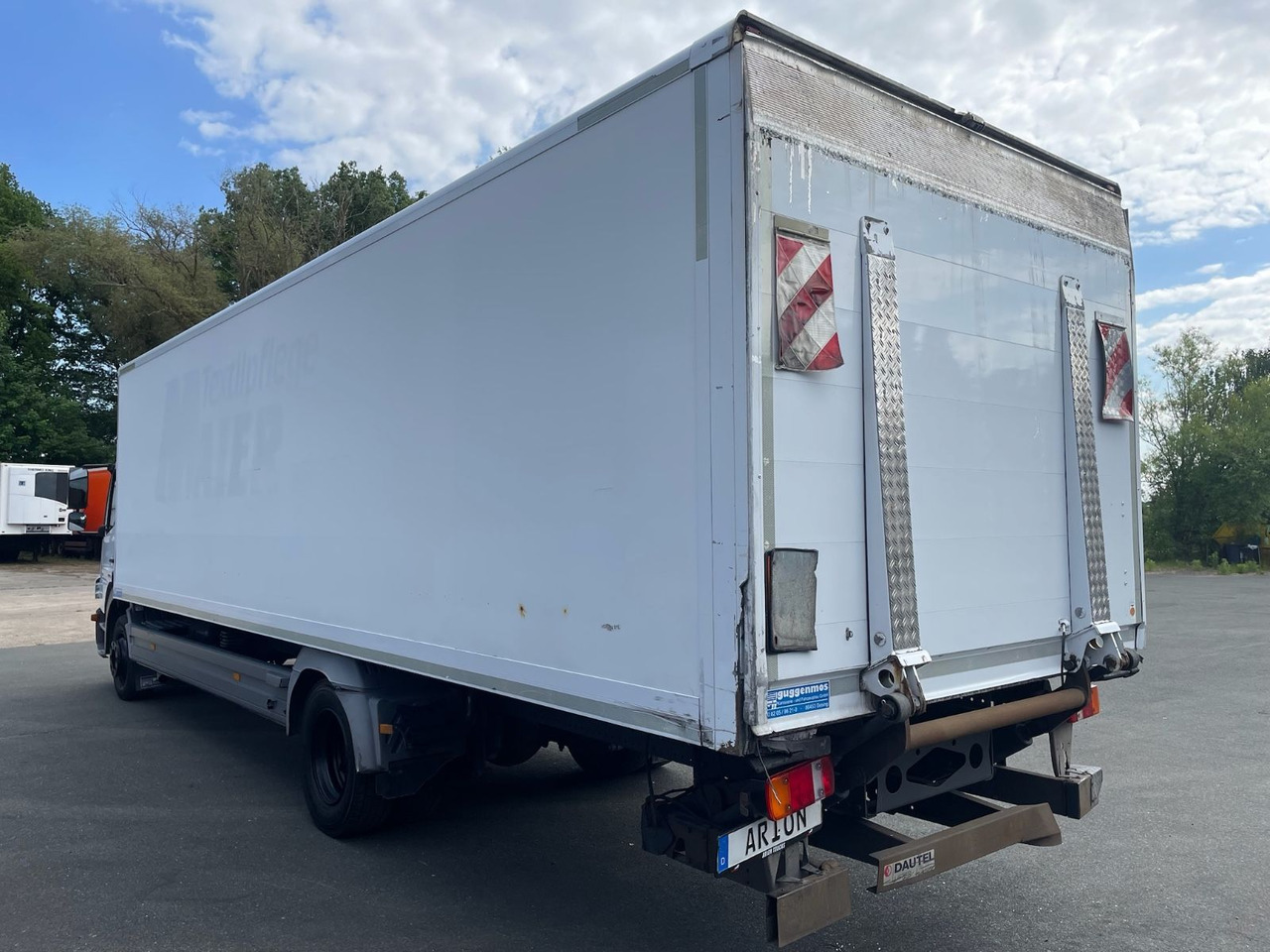 Mercedes-Benz Atego 2 1222 4x2 Koffer/LBW/DAUTEL/8,25m/AC/EU5 - Koffer LKW: das Bild 4 Mercedes-Benz Atego 2 1222 4x2 Koffer/LBW/DAUTEL/8,25m/AC/EU5 - Koffer LKW: das Bild 4