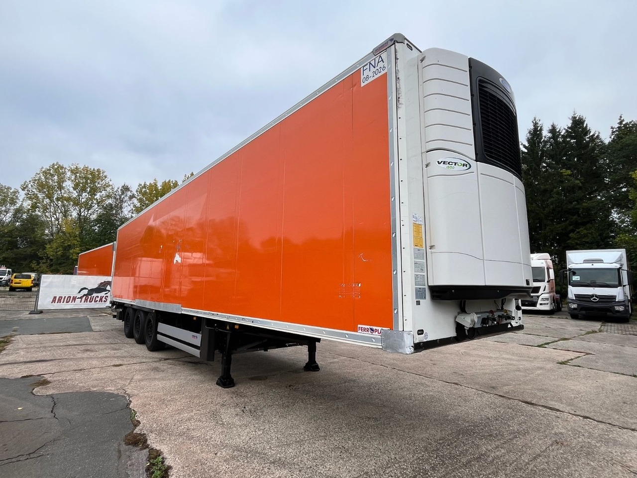 Schmitz Cargobull SCB*S3B/CARRIER/Vector1550/LBW/BÄR/2347h/13,4m - Koffer Auflieger: das Bild 1 Schmitz Cargobull SCB*S3B/CARRIER/Vector1550/LBW/BÄR/2347h/13,4m - Koffer Auflieger: das Bild 1