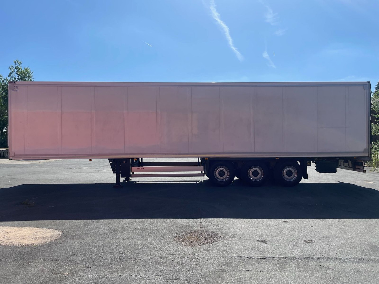 Schmitz Cargobull SCB*S3B /TÜV04-26 /2195h / Multi-Temp/13,4m - Koffer Auflieger: das Bild 4 Schmitz Cargobull SCB*S3B /TÜV04-26 /2195h / Multi-Temp/13,4m - Koffer Auflieger: das Bild 4