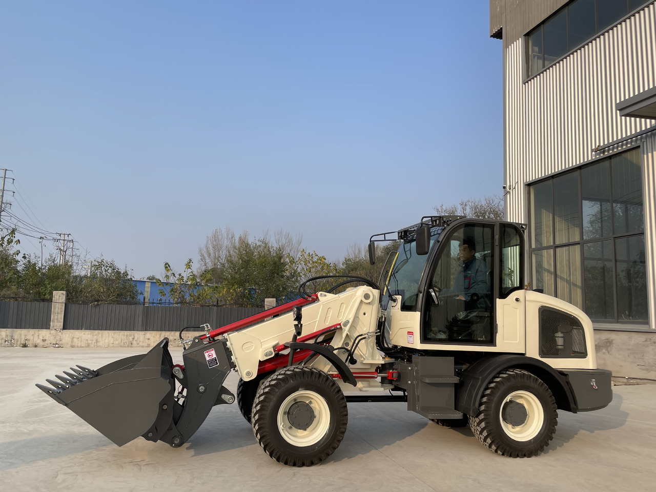 Teleskopradlader, Zustand - NEU JIELI JL18T I am looking for a distributor:): das Bild 13 Teleskopradlader, Zustand - NEU JIELI JL18T I am looking for a distributor:): das Bild 13