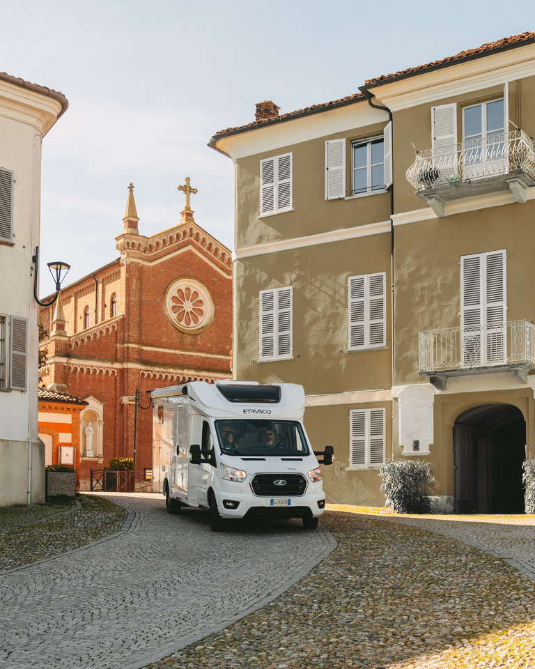 Etrusco T 7.3 QCF - Teilintegriertes Wohnmobil: das Bild 4 Etrusco T 7.3 QCF - Teilintegriertes Wohnmobil: das Bild 4