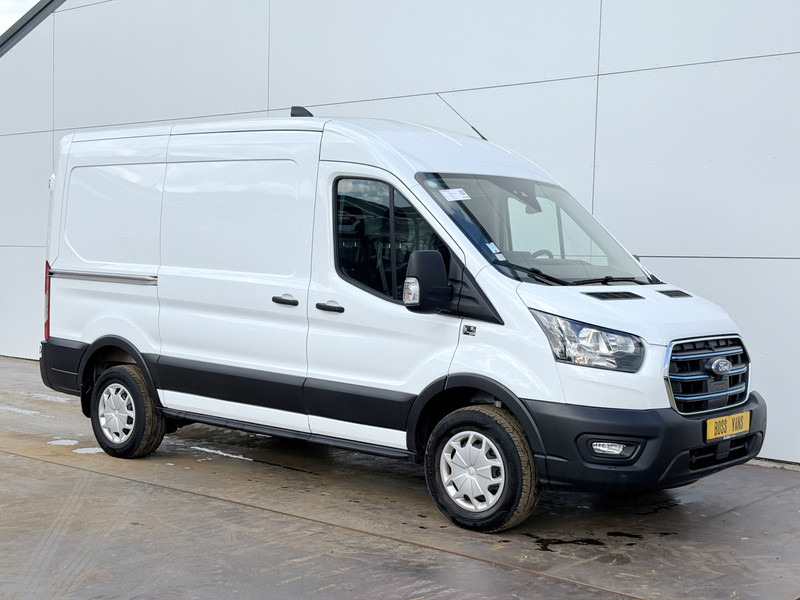 Ford E-Transit 75kWh 184PK 390 Elektrisch 75kWh 334km WLTP BEV Snelladen L2H2 Climate Control Tacho Carplay Camera Stoelverwarming Parkeersensoren voor achter - Kastenwagen, Elektro-Transporter: das Bild 4 Ford E-Transit 75kWh 184PK 390 Elektrisch 75kWh 334km WLTP BEV Snelladen L2H2 Climate Control Tacho Carplay Camera Stoelverwarming Parkeersensoren voor achter - Kastenwagen, Elektro-Transporter: das Bild 4