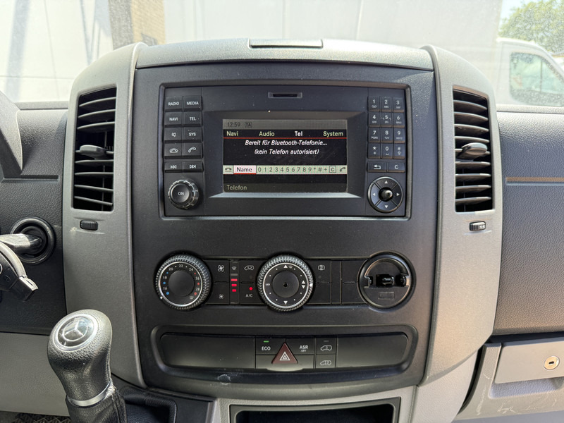 Mercedes-Benz Sprinter 211 2.2 CDI Automaat L2H2 Climate Control Trekhaak Navigatie – Finanzierungsleasing Mercedes-Benz Sprinter 211 2.2 CDI Automaat L2H2 Climate Control Trekhaak Navigatie: das Bild 18