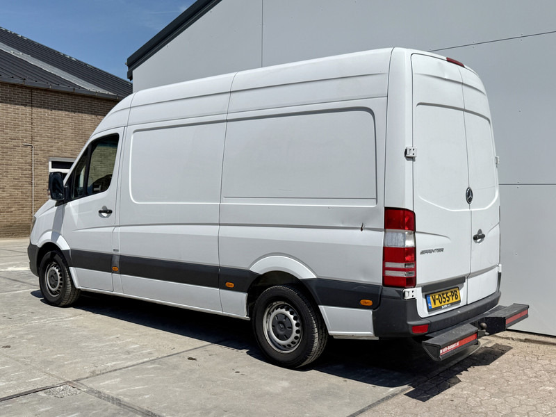 Mercedes-Benz Sprinter 211 2.2 CDI Automaat L2H2 Climate Control Trekhaak Navigatie - Kleintransporter: das Bild 2 Mercedes-Benz Sprinter 211 2.2 CDI Automaat L2H2 Climate Control Trekhaak Navigatie - Kleintransporter: das Bild 2