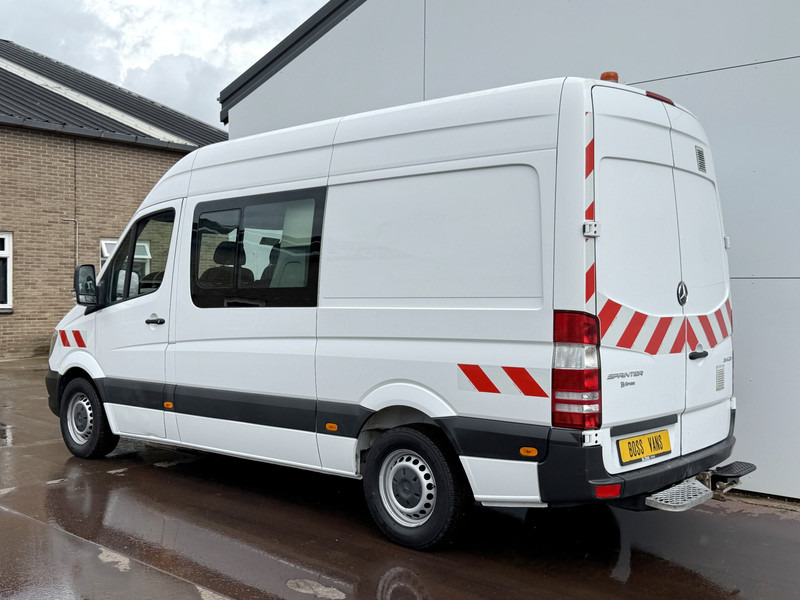 Mercedes-Benz Sprinter 314 2.2 CDI Dubbele Cabine 7 Stoelen L2H2 Climate Control Cruise Control 3.5t Trekhaak - Kleintransporter, Transporter mit Doppelkabine: das Bild 2 Mercedes-Benz Sprinter 314 2.2 CDI Dubbele Cabine 7 Stoelen L2H2 Climate Control Cruise Control 3.5t Trekhaak - Kleintransporter, Transporter mit Doppelkabine: das Bild 2