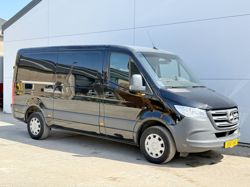 Mercedes-Benz Sprinter 316 CDI Automaat L2H1 Climate Control Cruise Control Camera Trekhaak 3.5 Ton Trekgewicht - Kastenwagen: das Bild 4 Mercedes-Benz Sprinter 316 CDI Automaat L2H1 Climate Control Cruise Control Camera Trekhaak 3.5 Ton Trekgewicht - Kastenwagen: das Bild 4