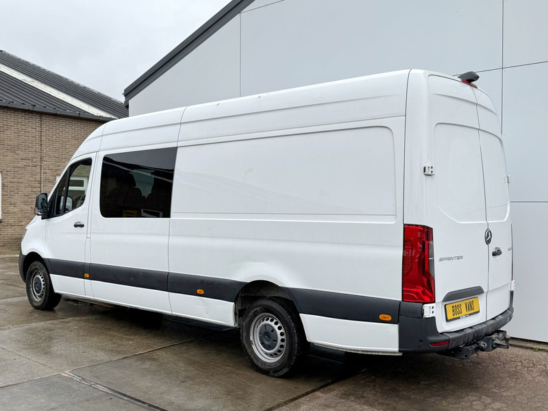 Mercedes-Benz Sprinter 319 1.9 CDI Automaat L3H2 Dubbele Cabine Mercedes ME MBUX Climate Control Camera Navigatie Trekhaak DOKA DC - Kastenwagen, Transporter mit Doppelkabine: das Bild 2 Mercedes-Benz Sprinter 319 1.9 CDI Automaat L3H2 Dubbele Cabine Mercedes ME MBUX Climate Control Camera Navigatie Trekhaak DOKA DC - Kastenwagen, Transporter mit Doppelkabine: das Bild 2