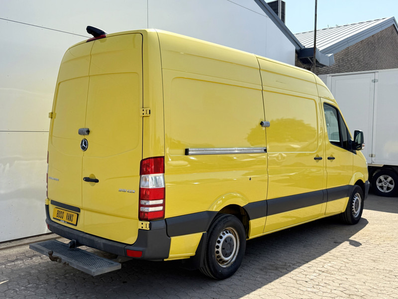 Mercedes-Benz Sprinter 319 3.0 CDI V6 V6 Automaat L2H2 Climate Control Cruise Control Trekhaak Camera Stoelverwarming - Kastenwagen: das Bild 3 Mercedes-Benz Sprinter 319 3.0 CDI V6 V6 Automaat L2H2 Climate Control Cruise Control Trekhaak Camera Stoelverwarming - Kastenwagen: das Bild 3