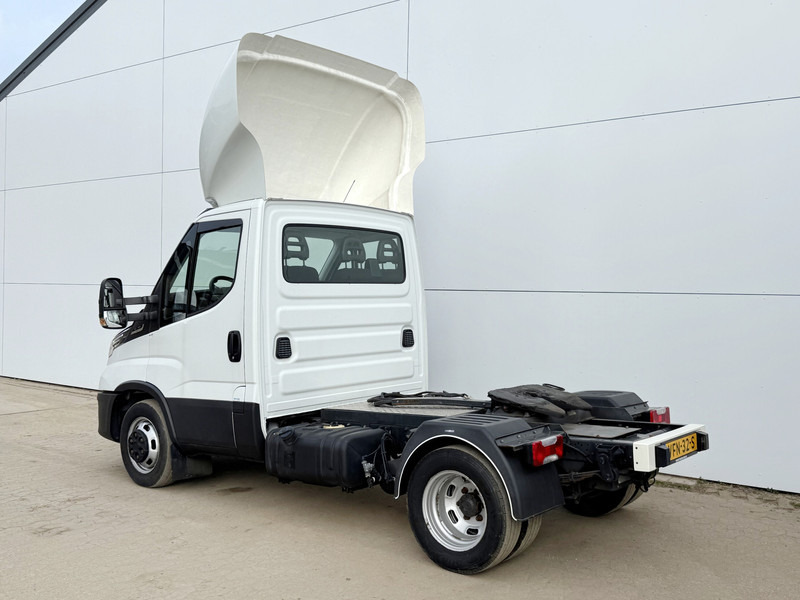 Iveco Daily 40C16 Automaat 8.796 kg GCW BE-Trekker BE-Combi Airco Cruise Control - Sattelzugmaschine: das Bild 2 Iveco Daily 40C16 Automaat 8.796 kg GCW BE-Trekker BE-Combi Airco Cruise Control - Sattelzugmaschine: das Bild 2
