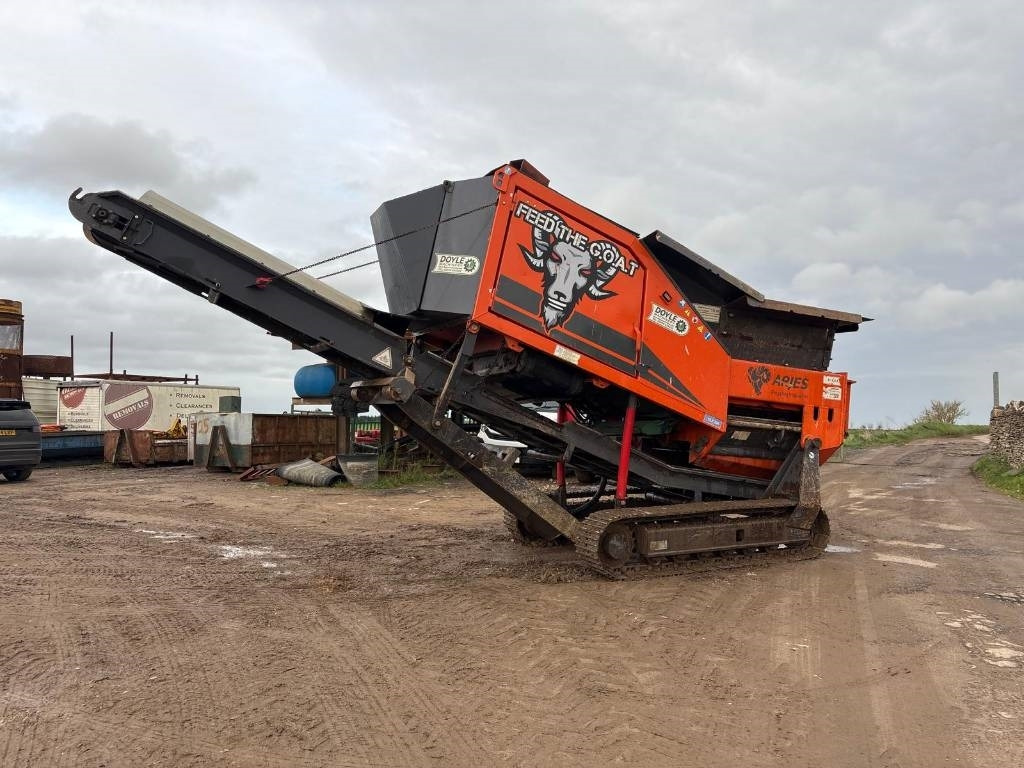 Arjes 250 Evo - Brecher: das Bild 4 Arjes 250 Evo - Brecher: das Bild 4