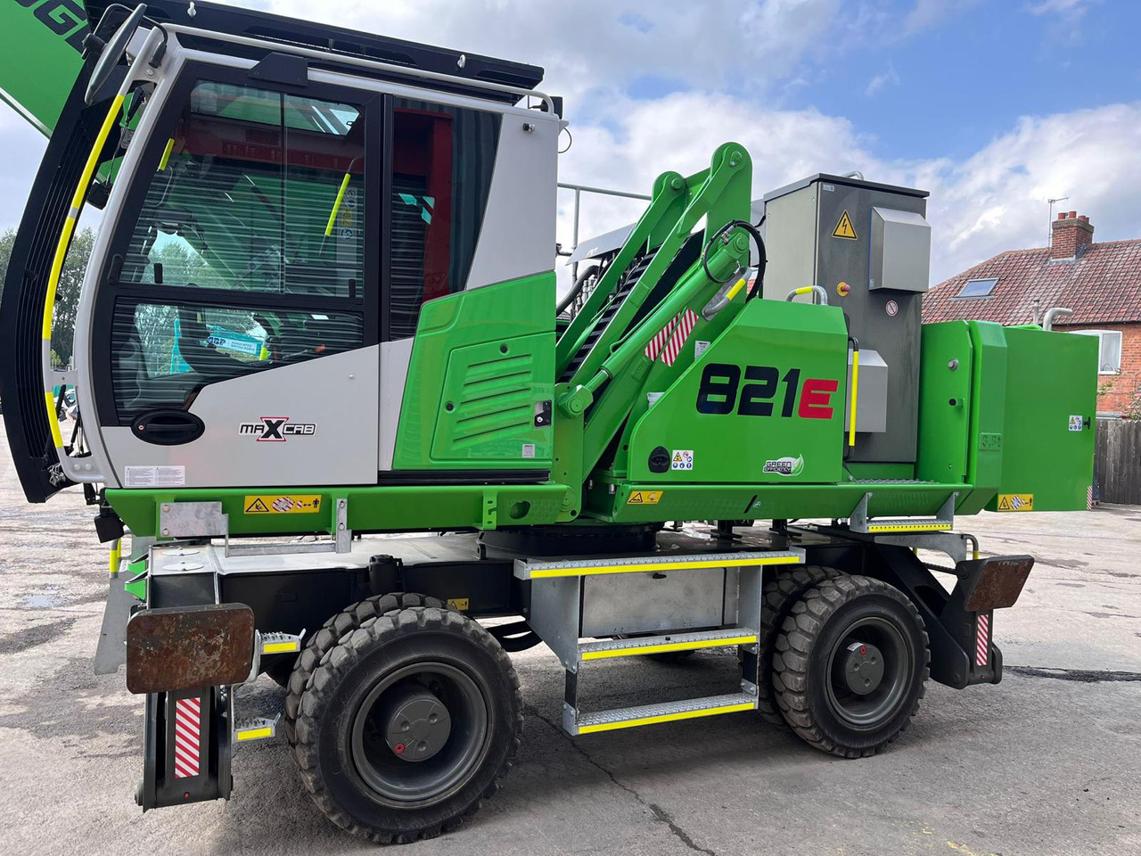 Sennebogen 821 Electric - Umschlagbagger: das Bild 2 Sennebogen 821 Electric - Umschlagbagger: das Bild 2