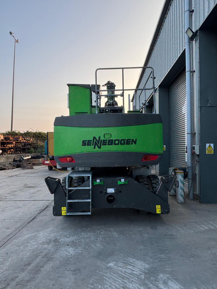 Sennebogen 821E Electric - Umschlagbagger: das Bild 4 Sennebogen 821E Electric - Umschlagbagger: das Bild 4