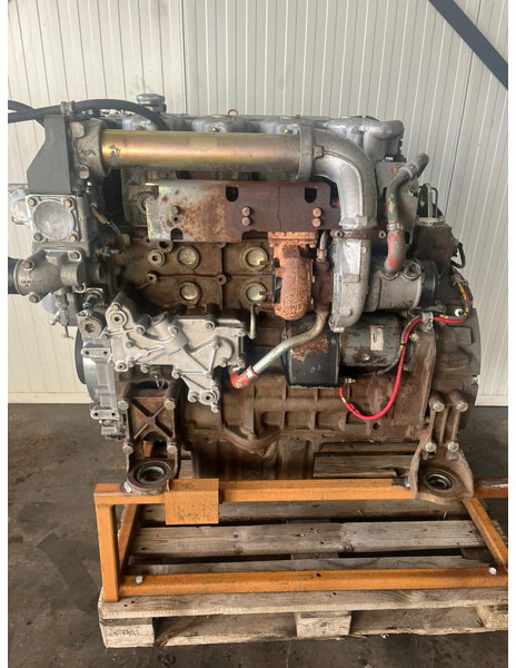 Liebherr A904 Li/A904C Li/R904/R904C - Motor: das Bild 3 Liebherr A904 Li/A904C Li/R904/R904C - Motor: das Bild 3